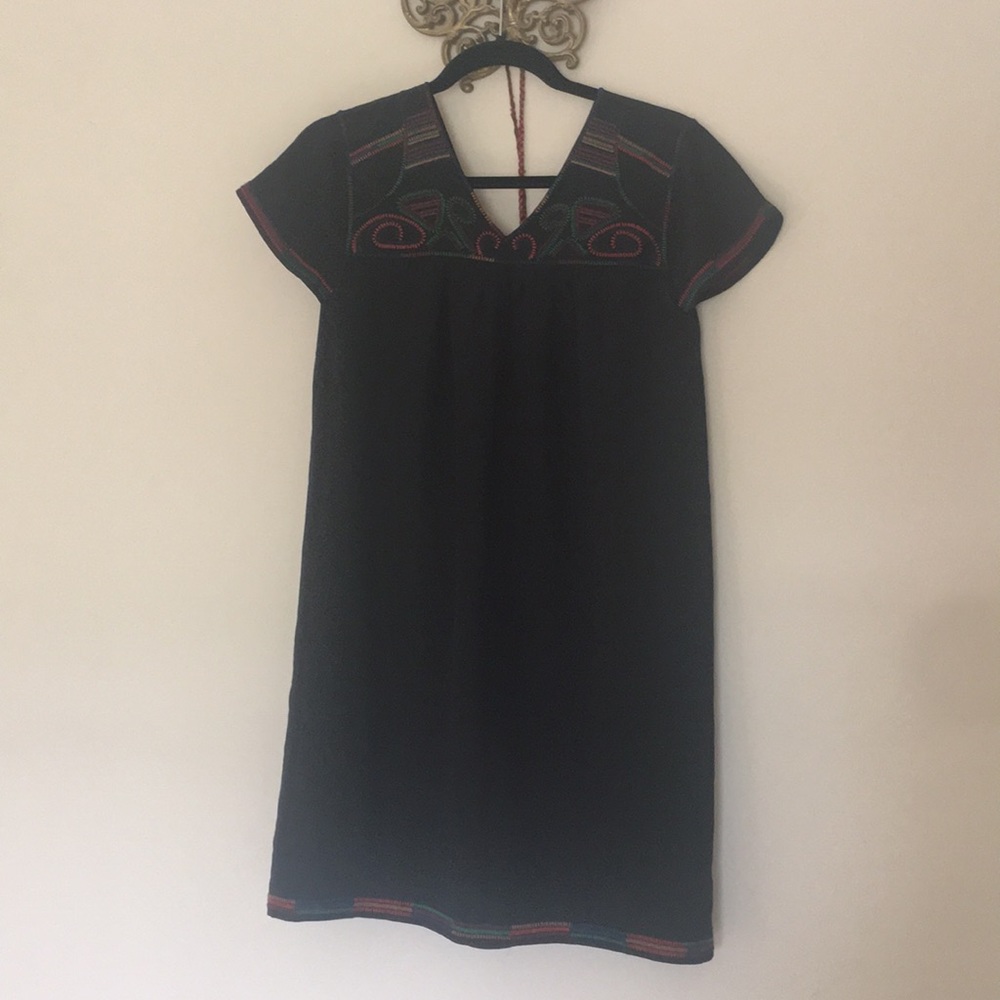 Embroidered 100% silk Madewell dress.